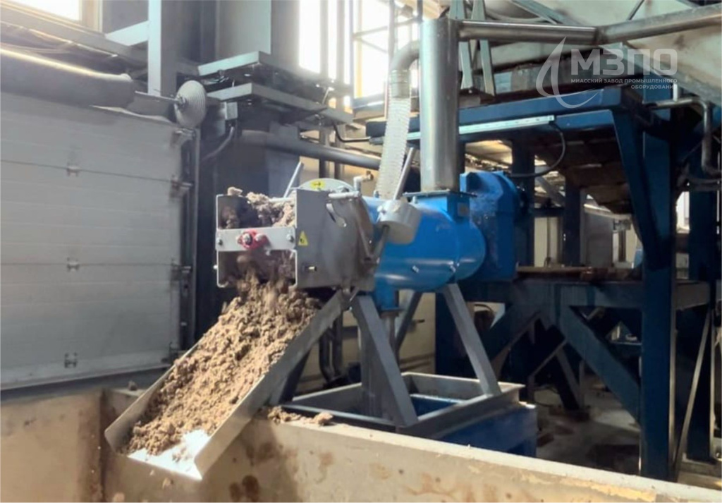 Сепаратор в работе.jpg Сепаратор в работе.jpg